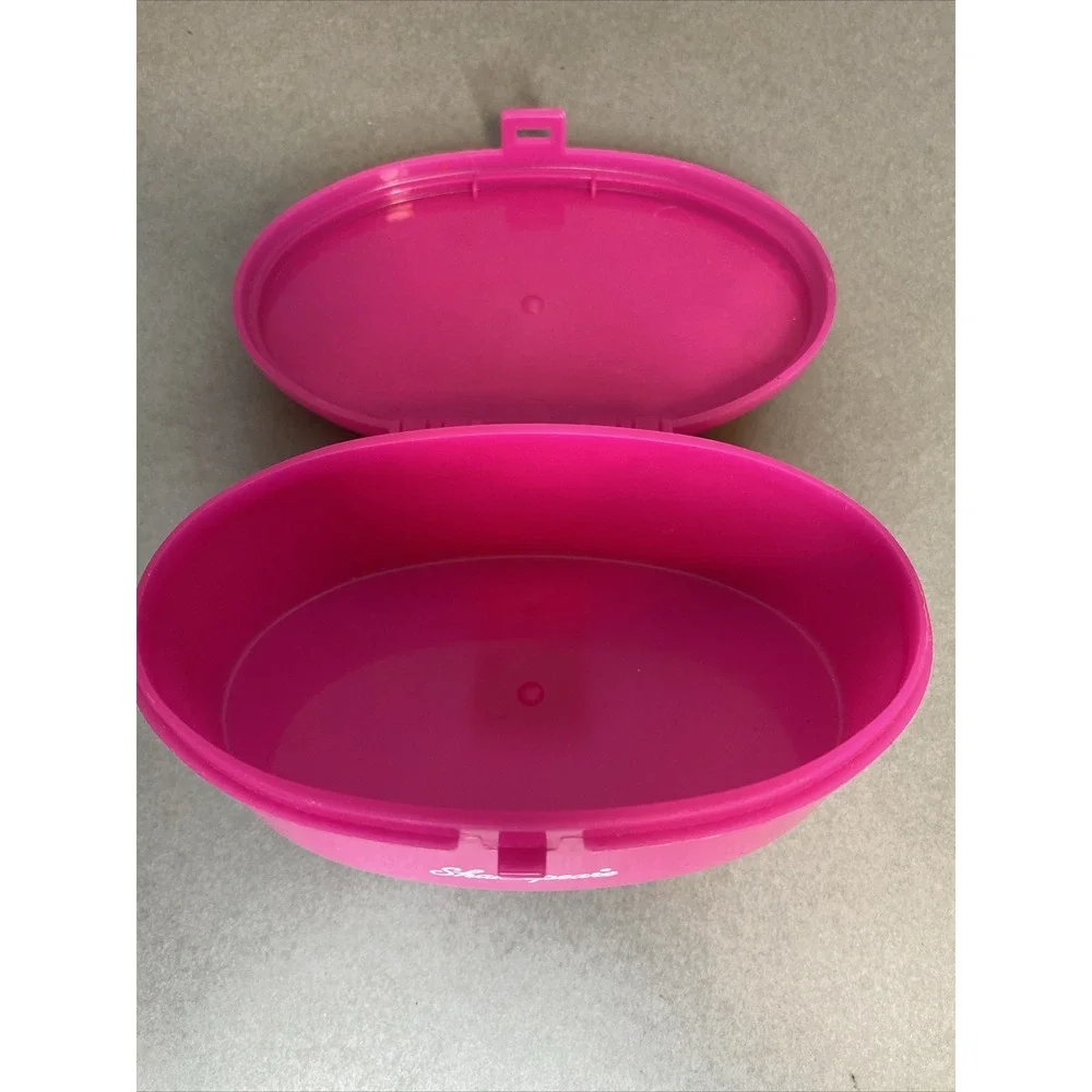 Barbie Mini Tackle Box Shakespeare Mattel Fishing Pink with‎ Clip-on Back 2011